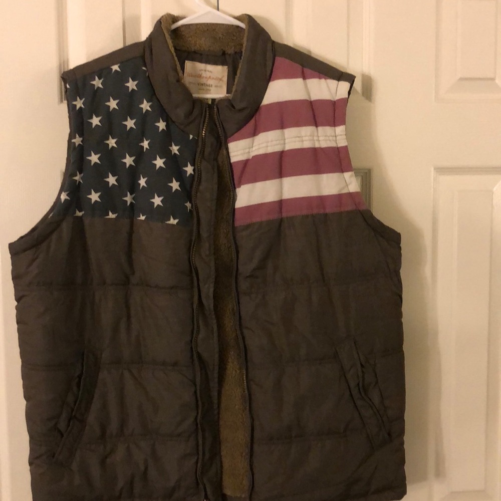 Men’s brand new American flag vest